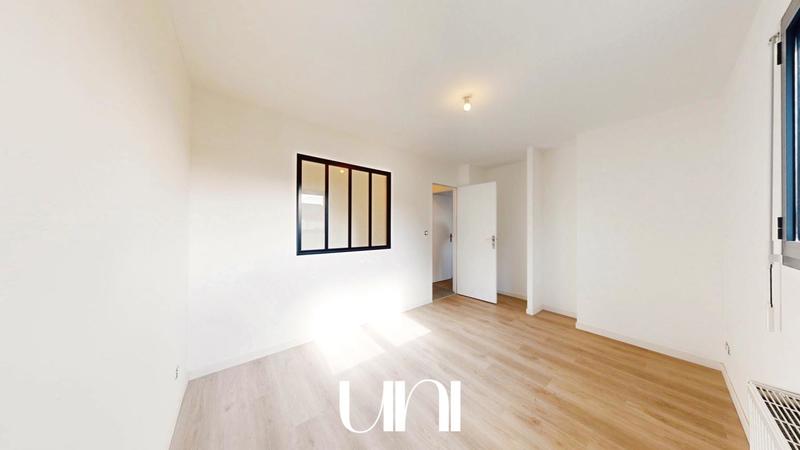 Maison - 108 m² - 6 pièces