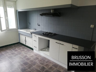 Maison - 94 m² - 4 pièces