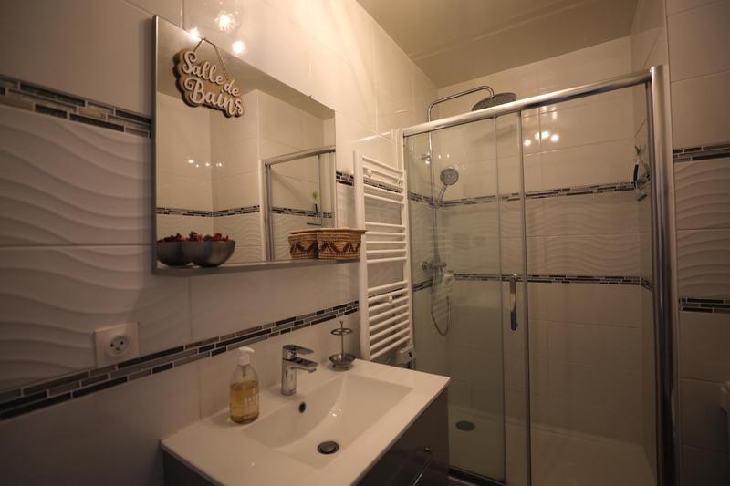 Villa - 360 m² - 8 pièces