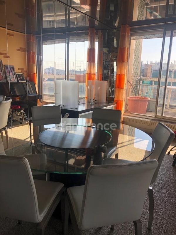 Appartement - 120 m² - 4 pièces