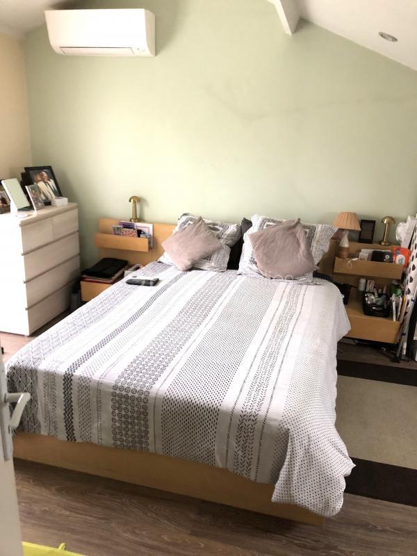 Pavillon - 157 m² - 8 pièces