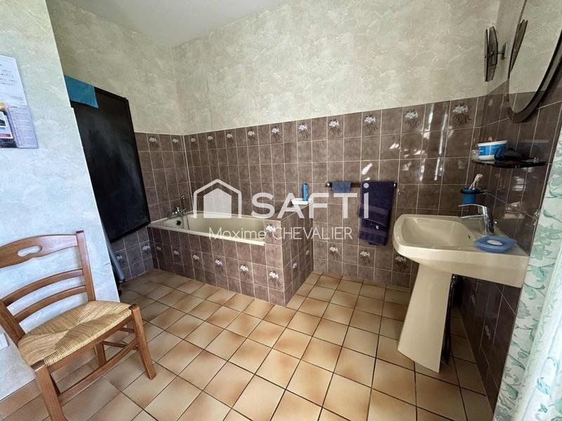 Maison - 122 m² - 4 pièces