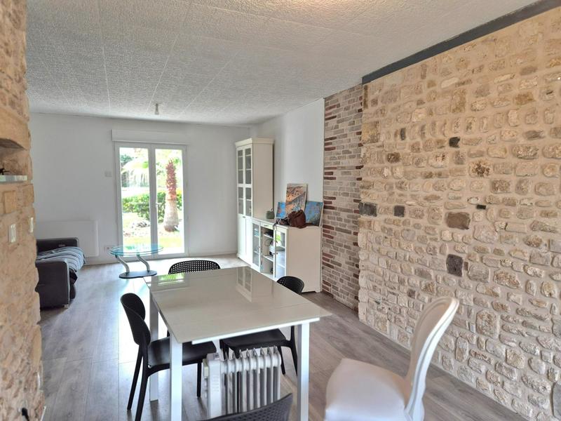 Maison - 102 m² - 7 pièces