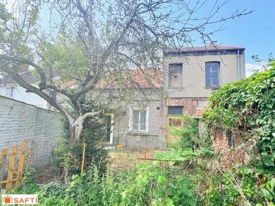 Maison - 142 m² - 10 pièces