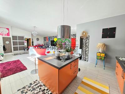 Villa - 181 m² - 7 pièces