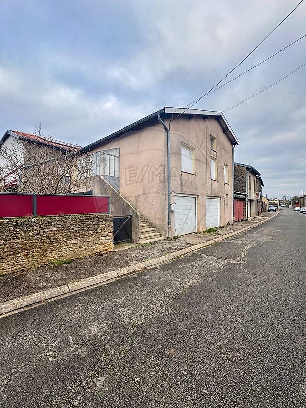 Maison de ville - 87 m² - 4 pièces