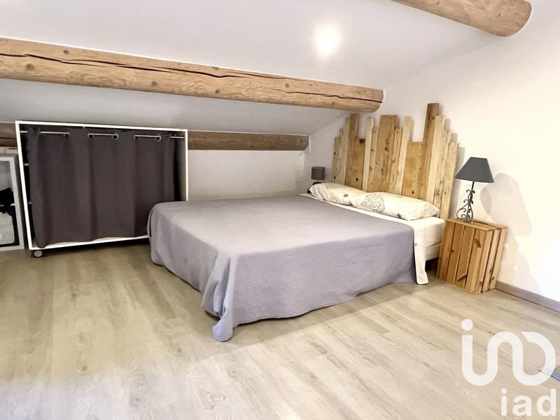 Maison - 243 m² - 8 pièces