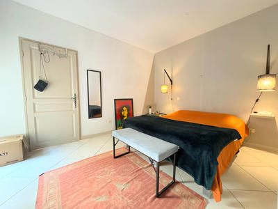 Appartement - 141 m² - 5 pièces