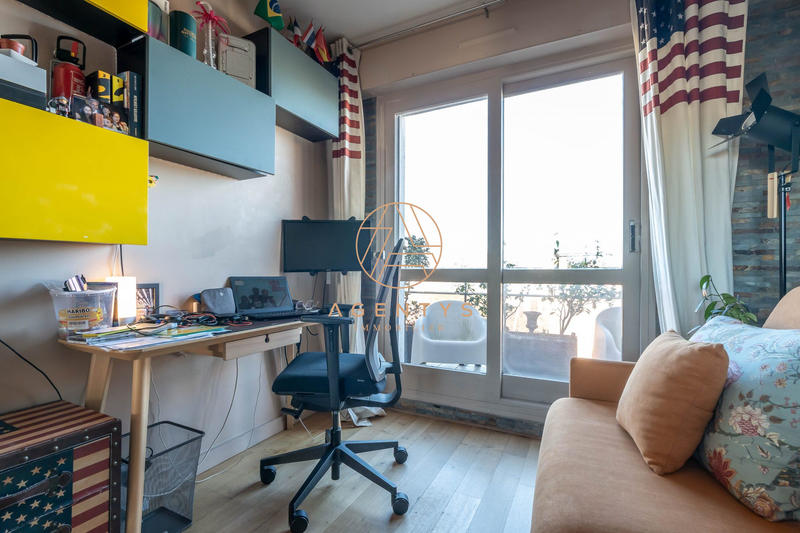 Appartement - 121 m² - 4 pièces