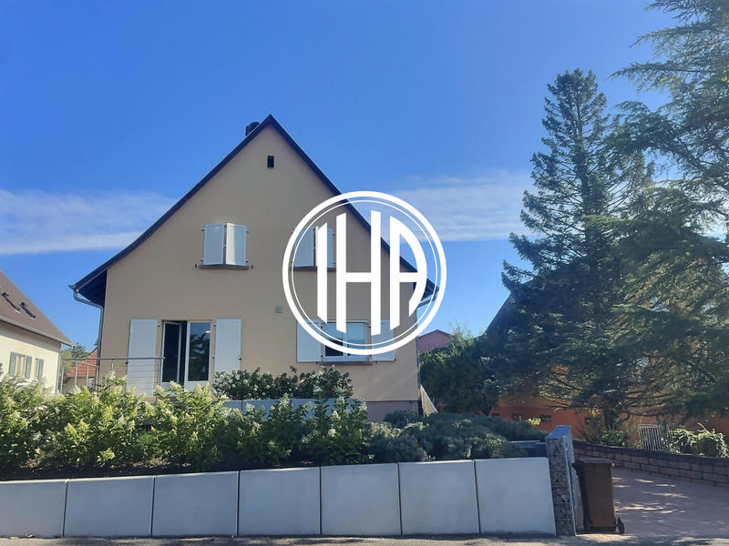 Maison - 143 m² - 6 pièces