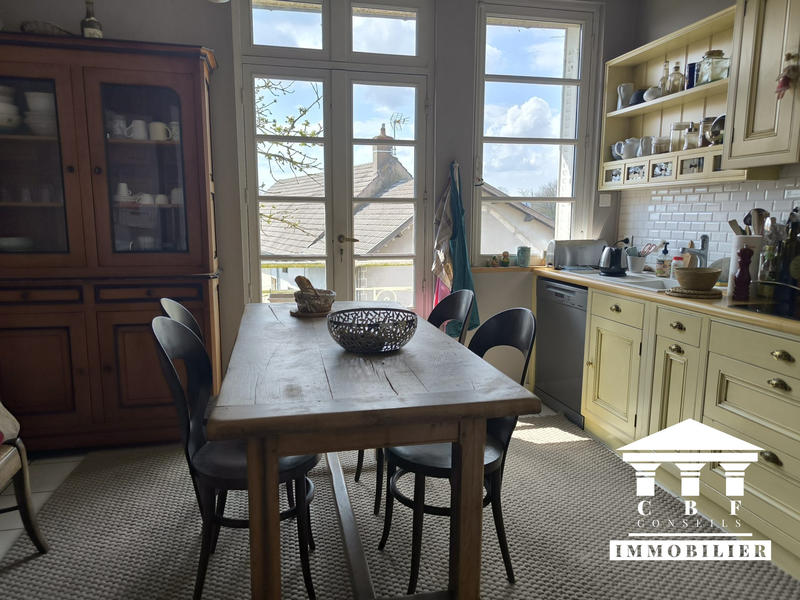 Maison ancienne - 177 m² - 7 pièces