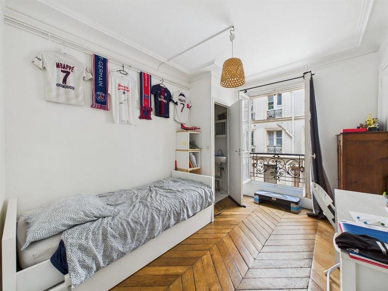 Appartement - 140 m² - 6 pièces