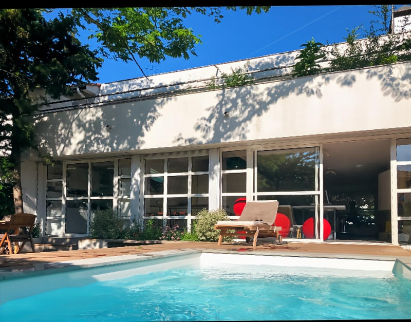 Maison - 130 m² - 5 pièces