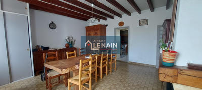 Maison - 121 m² - 7 pièces