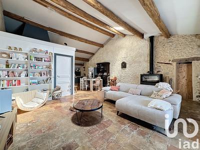 Maison - 250 m² - 6 pièces