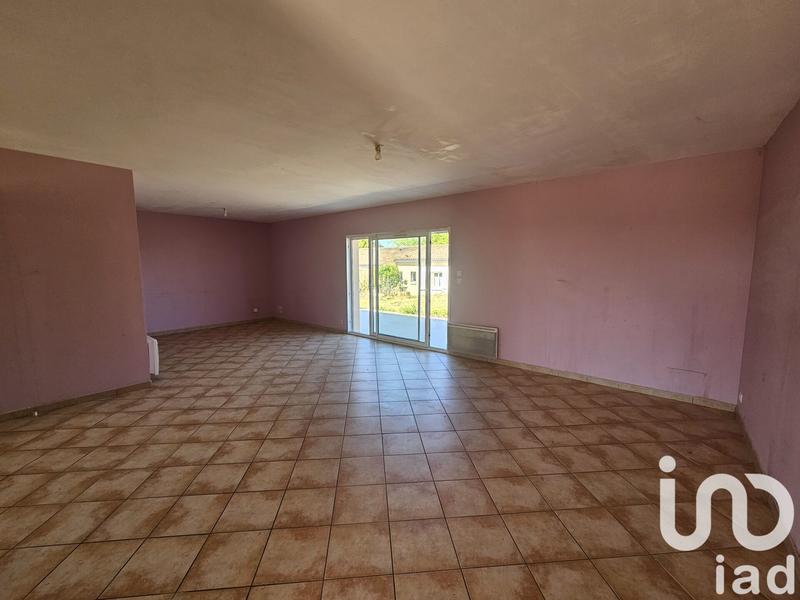 Maison - 380 m² - 4 pièces