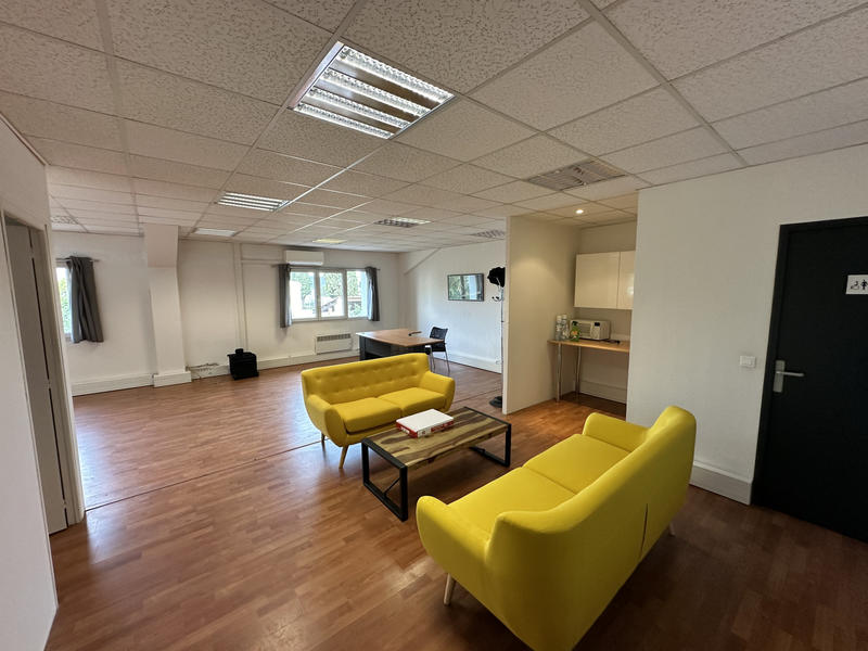 Local commercial - 88 m²