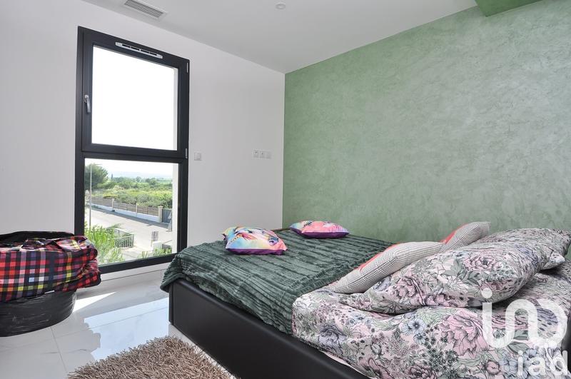 Maison - 246 m² - 5 pièces