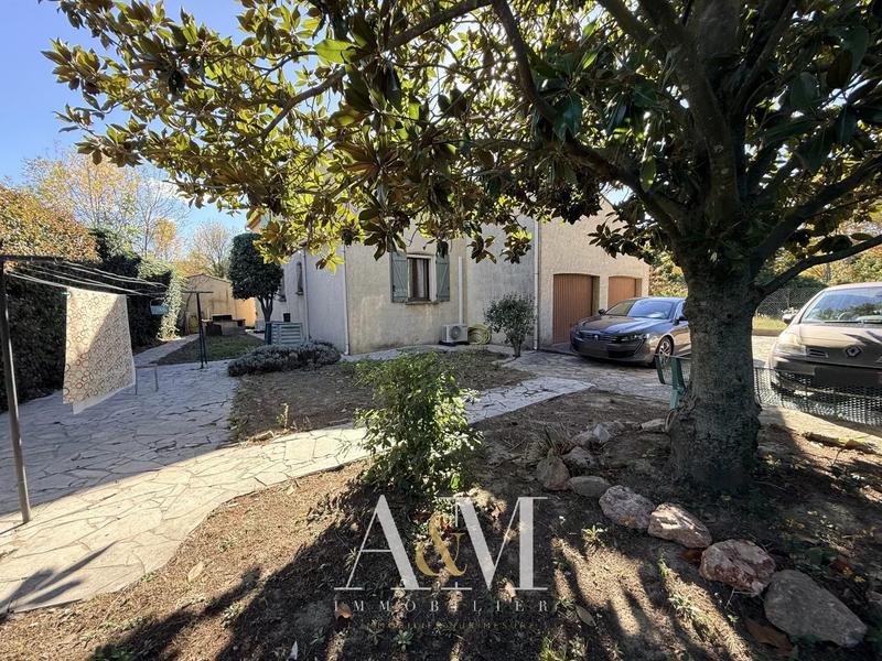 Villa - 120 m² - 4 pièces