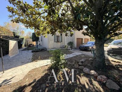 Villa - 120 m² - 4 pièces