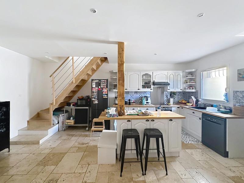 Maison - 110 m² - 4 pièces