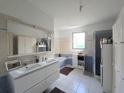 Maison traditionnelle - 124 m² - 5 pièces