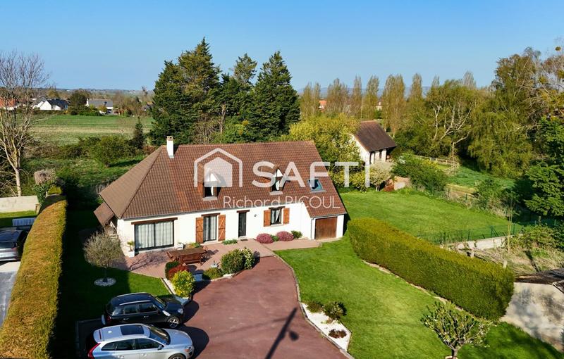 Maison - 160 m² - 9 pièces