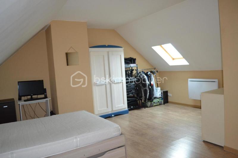 Maison traditionnelle - 107 m² - 5 pièces