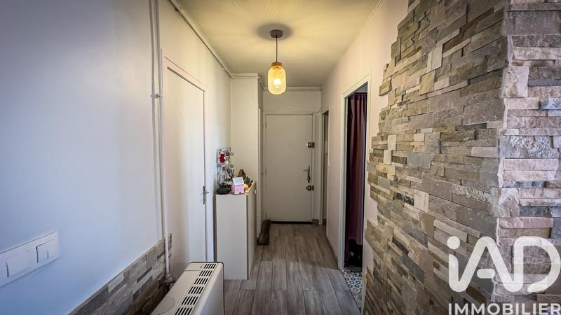 Appartement - 65 m² - 4 pièces