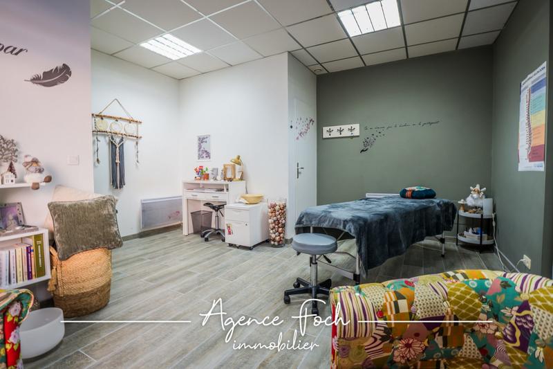 Local d'activités - 33 m²