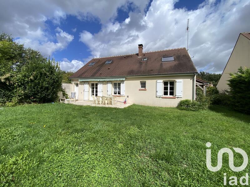 Maison - 121 m² - 7 pièces