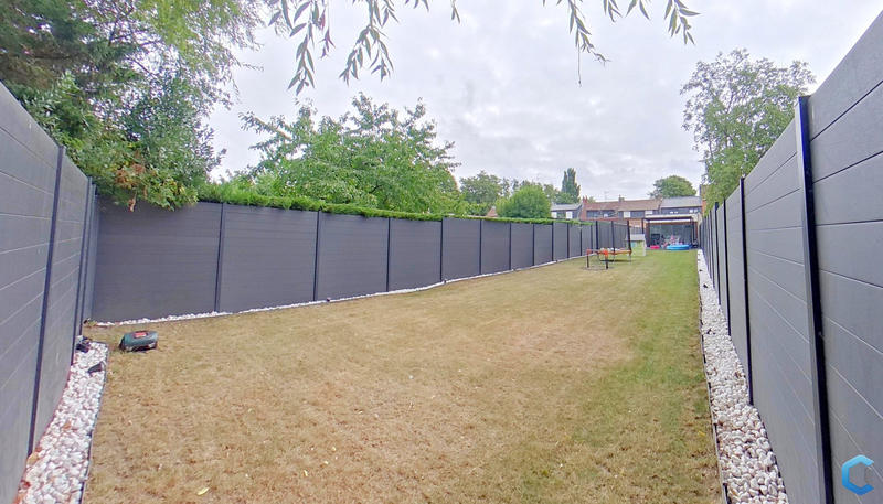 Maison - 100 m² - 5 pièces