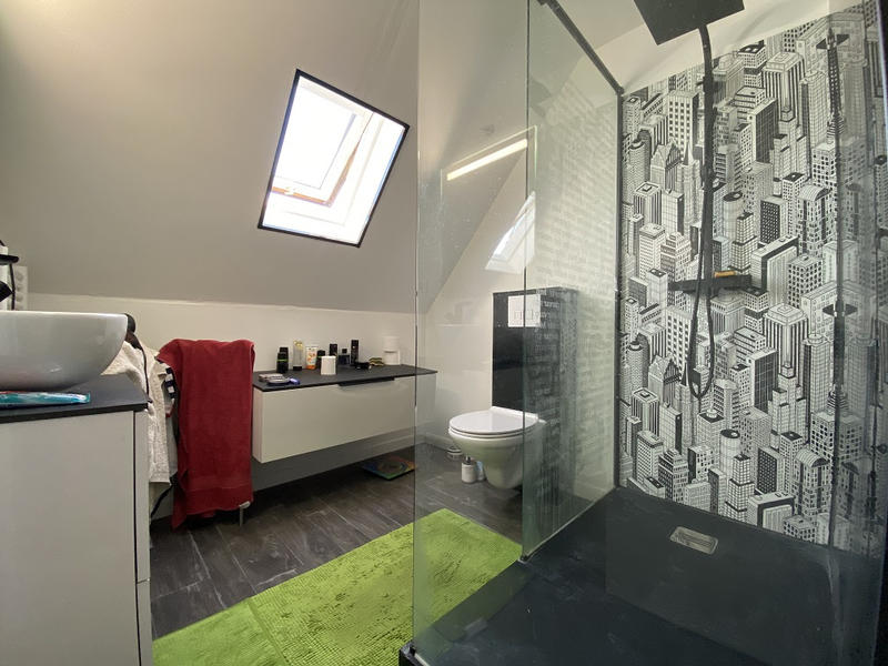 Maison - 189 m² - 8 pièces