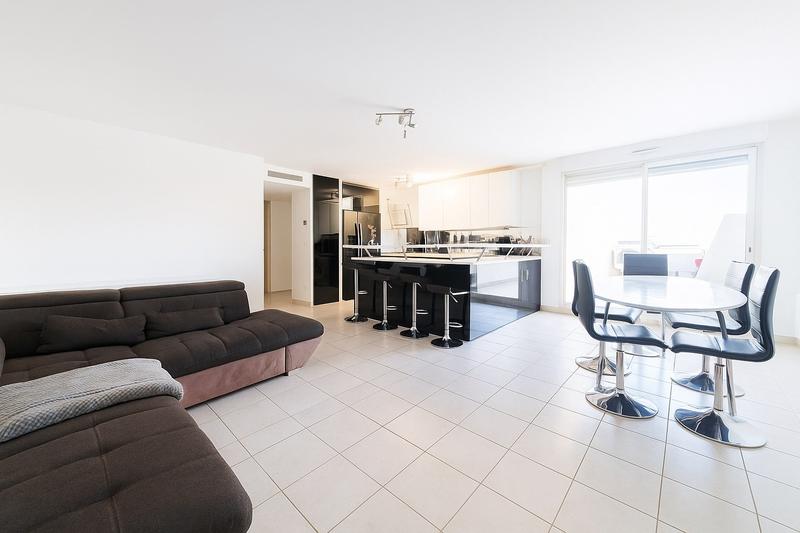 Appartement - 92 m² - 4 pièces