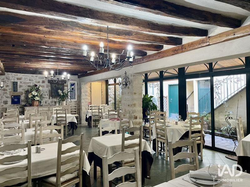 Local commercial - 628 m²