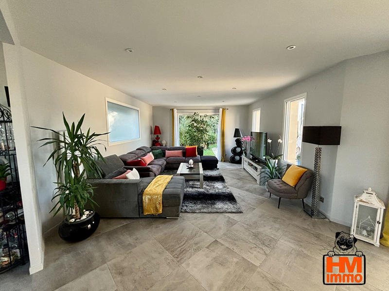 Maison - 135 m² - 4 pièces