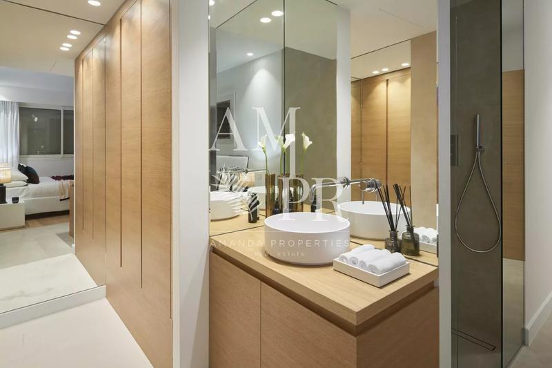 Villa sur toit - 143 m² - 4 pièces