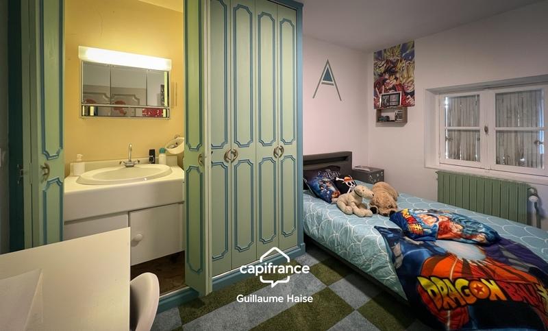 Propriété - 368 m² - 18 pièces