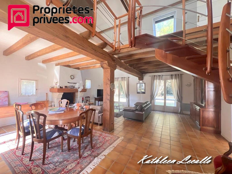 Maison - 123 m² - 6 pièces