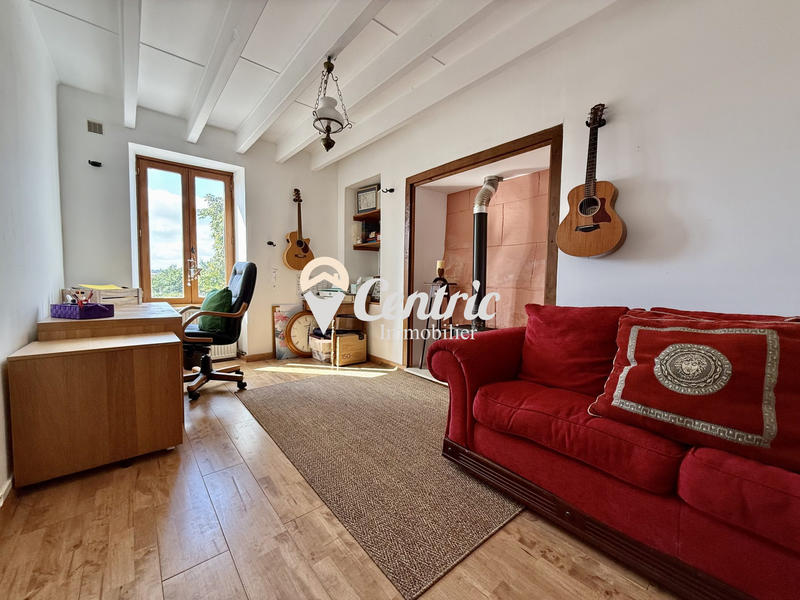 Maison - 160 m² - 7 pièces