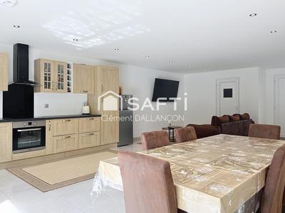 Maison - 101 m² - 4 pièces