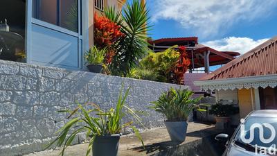 Maison - 242 m² - 6 pièces