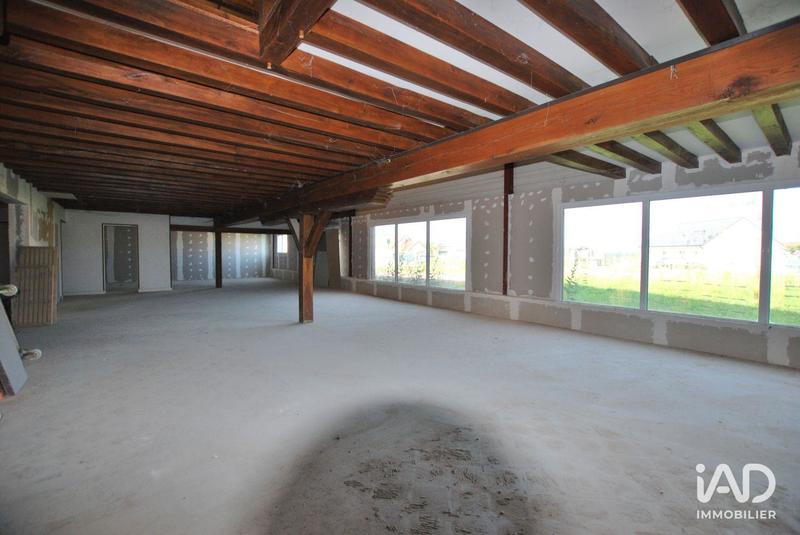 Local commercial - 3 377 m²