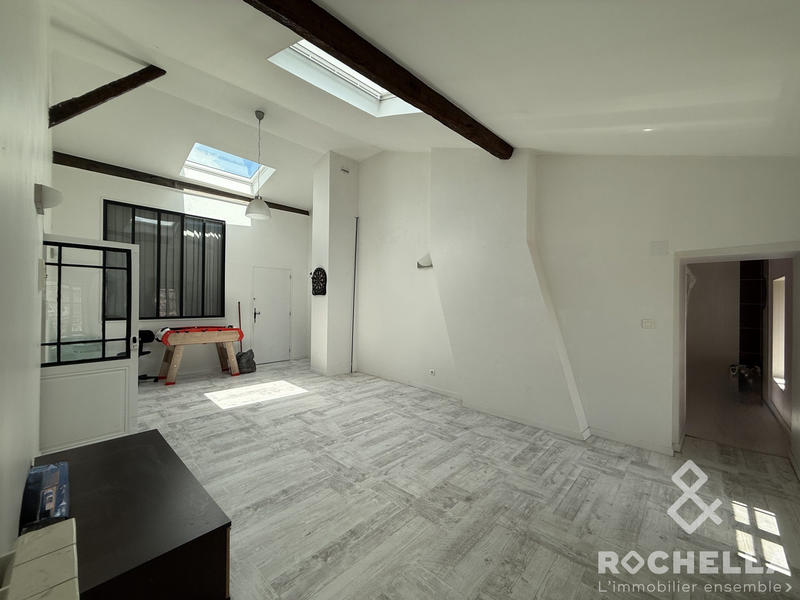 Maison ancienne - 357 m² - 9 pièces