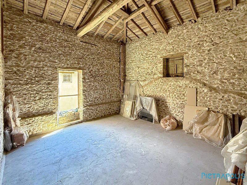 Maison ancienne - 221 m² - 8 pièces