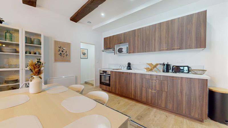 Appartement - 125 m² - 7 pièces