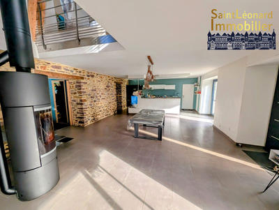 Maison - 188 m² - 6 pièces