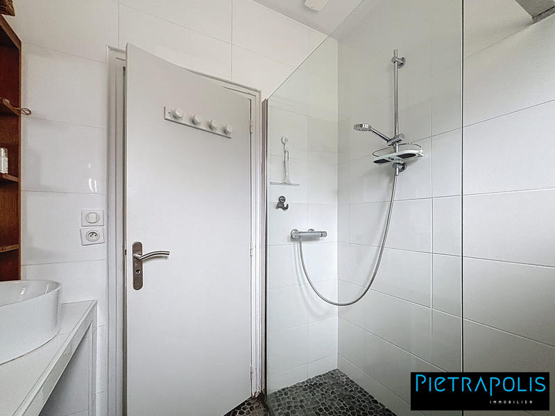 Villa - 160 m² - 6 pièces