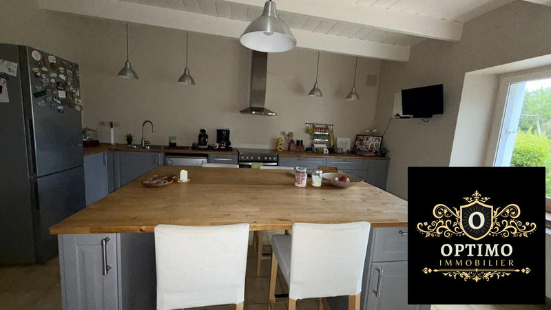 Maison ancienne - 141 m² - 6 pièces