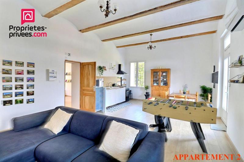 Maison - 375 m² - 10 pièces